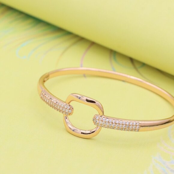 Elegant Rose Gold Bangle with Sparkling Circular Center Accent, XPBL0455 - Picture 3 of 12